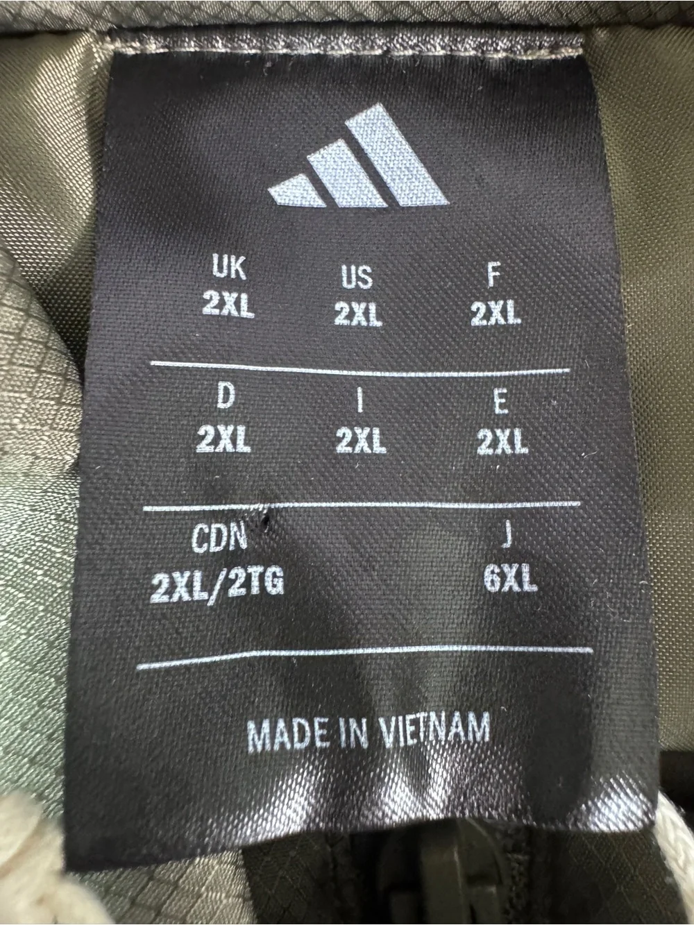 Adidas ClimaWarm Men’s 2XL Olive Green Insulated Full Zip Vest NWT